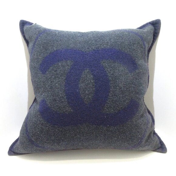 Auth CHANEL - Dark Gray Purple Wool Cashmere Accessory - Picture 1 of 7